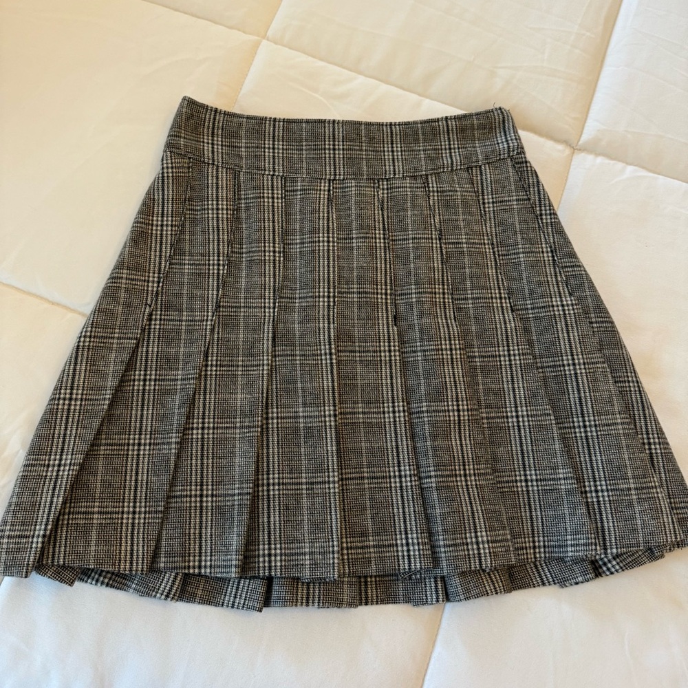 Abercrombie & Fitch Plaid Pleated Mini Skirt - Size XS